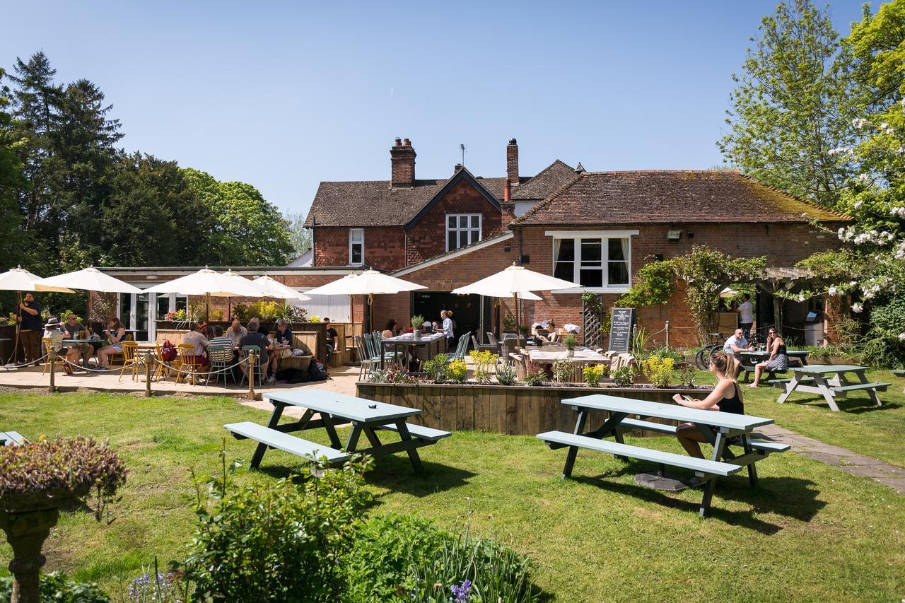 The Dundas Arms Kintbury Eksteriør bilde