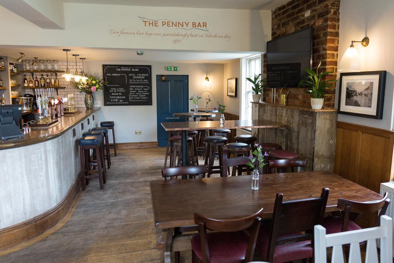 The Dundas Arms Kintbury Eksteriør bilde