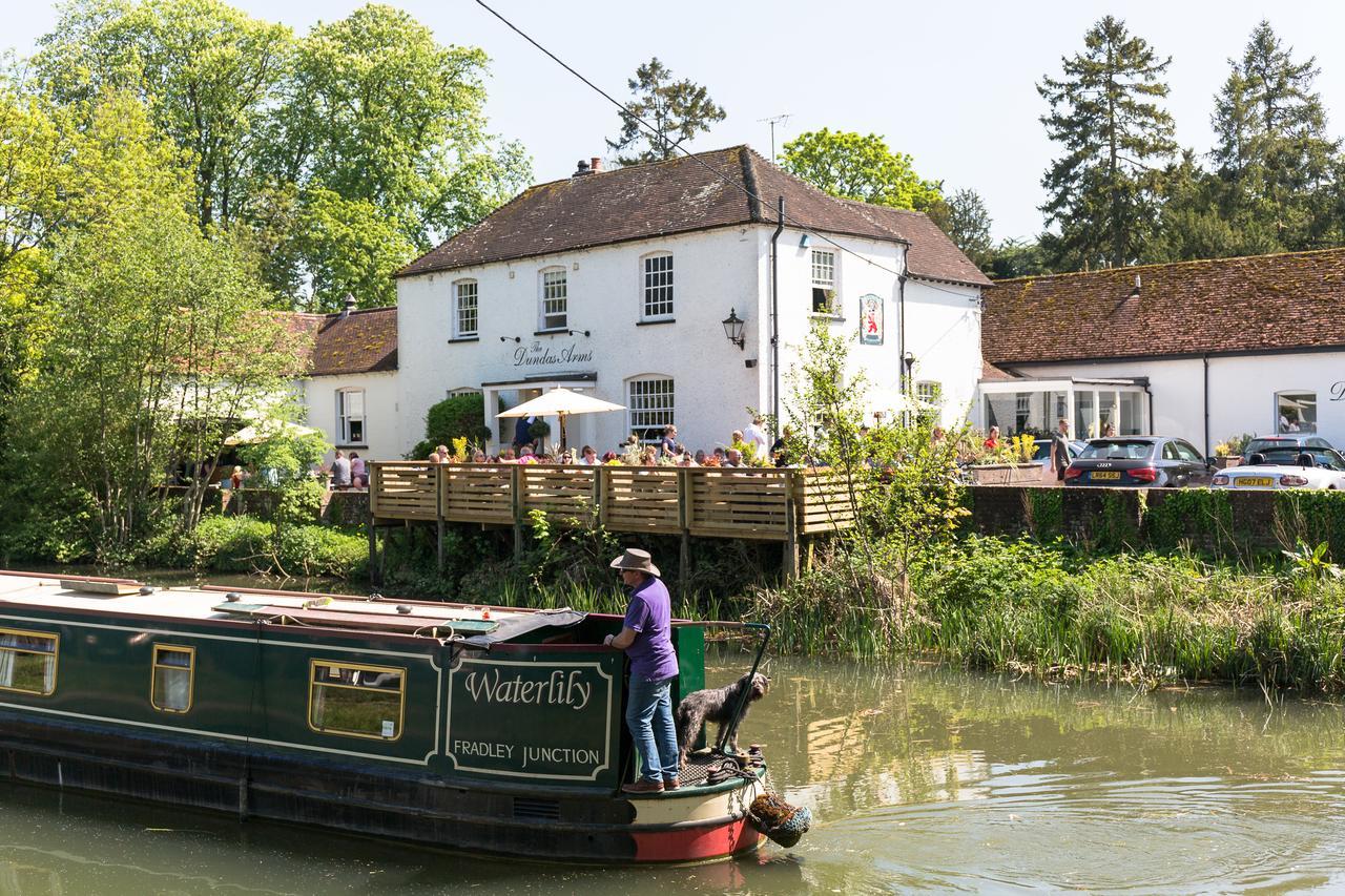 The Dundas Arms Kintbury Eksteriør bilde
