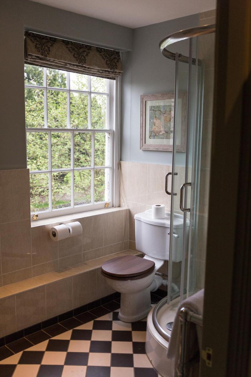 The Dundas Arms Kintbury Eksteriør bilde
