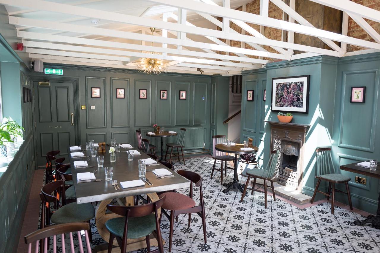The Dundas Arms Kintbury Eksteriør bilde